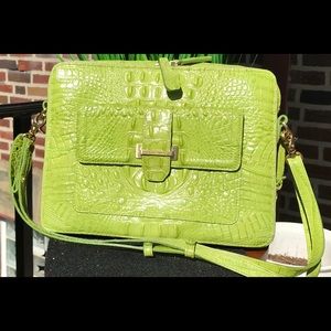 BRAHMIN LEATHER EAST WEST BAG;